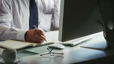 The Lawyer’s Role in an IT Project: Brake or Safety Net?