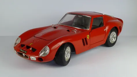Ferrari prehráva boj o ikonickú ochrannú známku 250 GTO