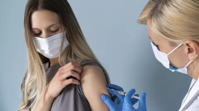 Nová pravidla pro úhradu vakcín: když vyšší spotřeba vede k úsporám na celospolečenské úrovni